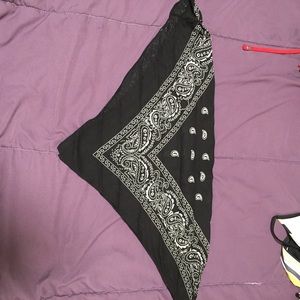 FREE Black Bandana
